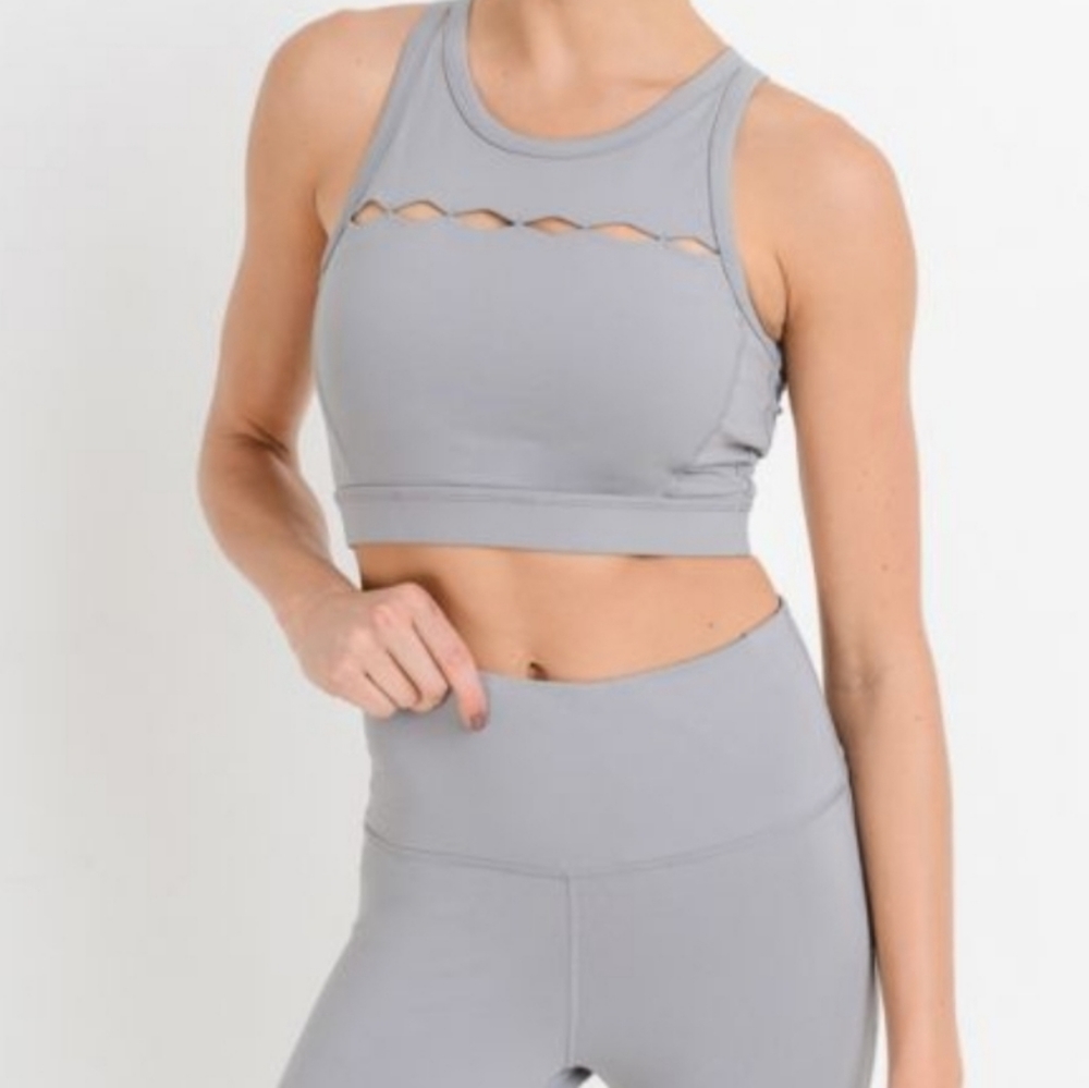 MonoB Sports Bra - Picture 8 of 10